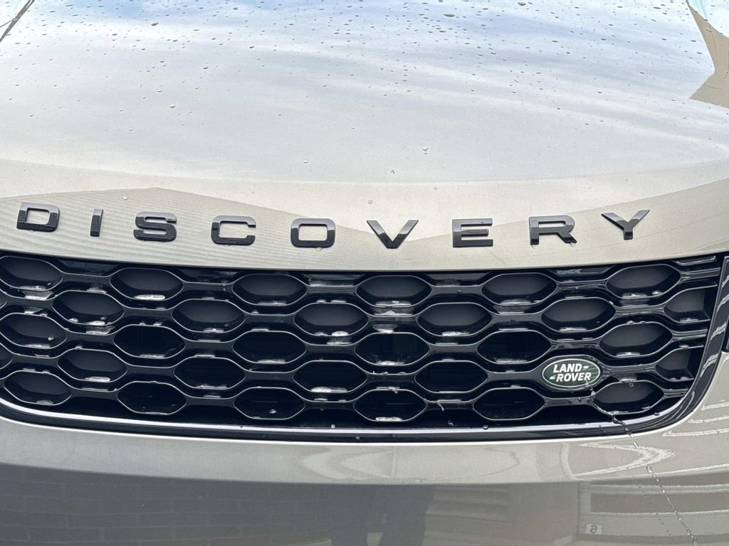 2025 Land Rover Discovery Dynamic SE