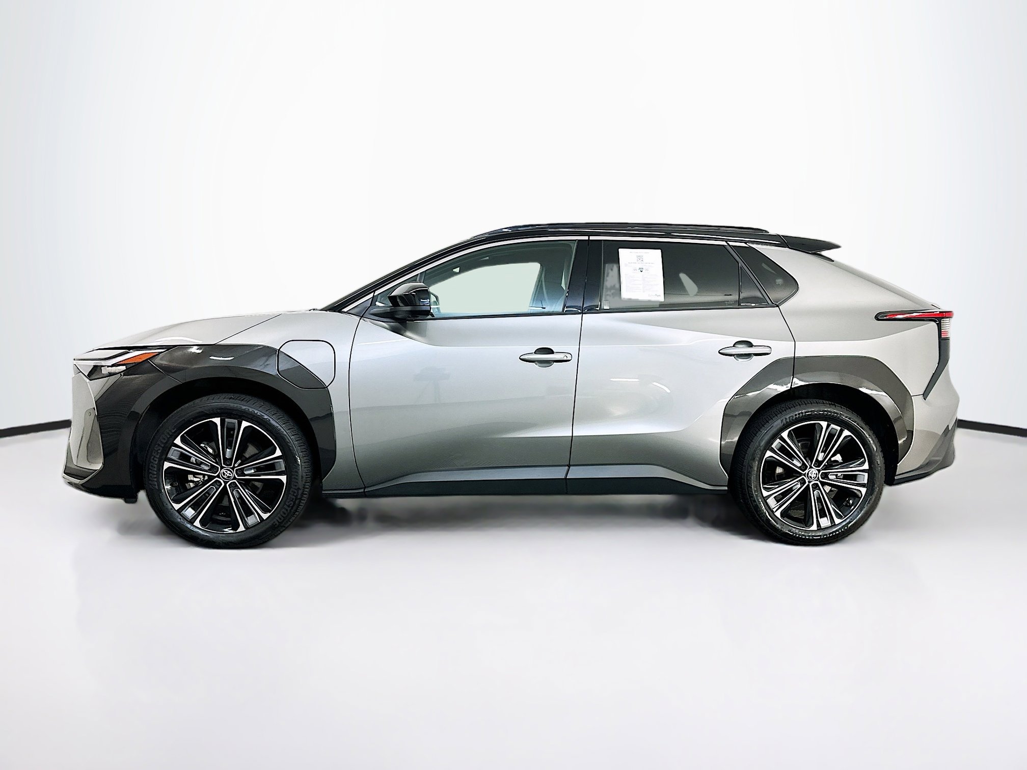 2023 Toyota bZ4X Limited