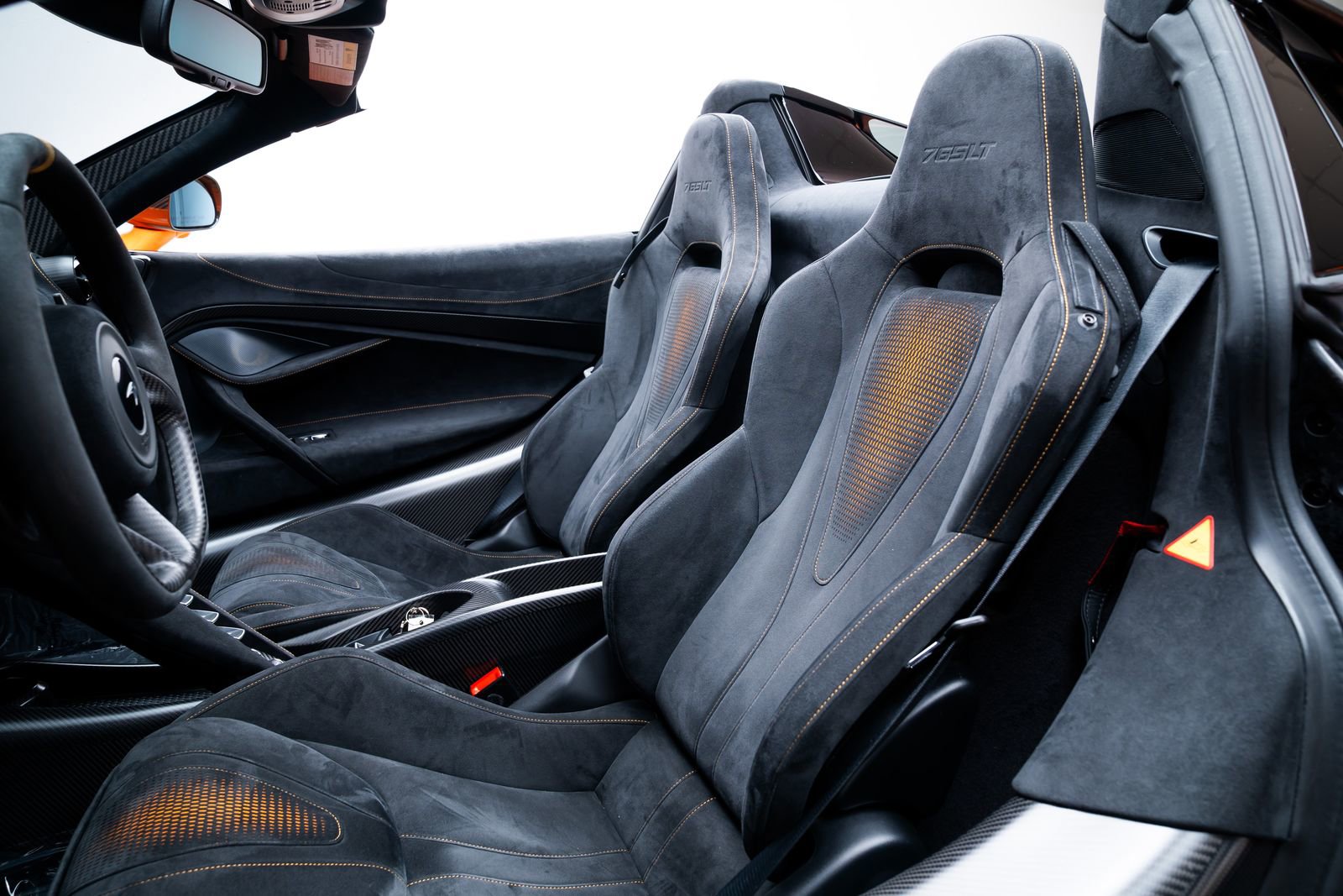 Used 2022 McLaren 765LT photo 13