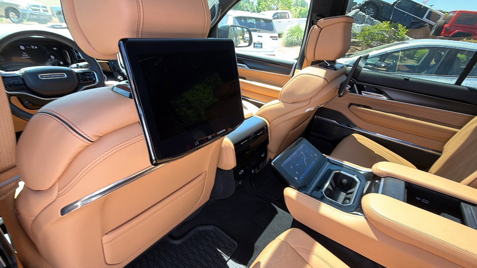 2025 Jeep Grand Wagoneer Series III