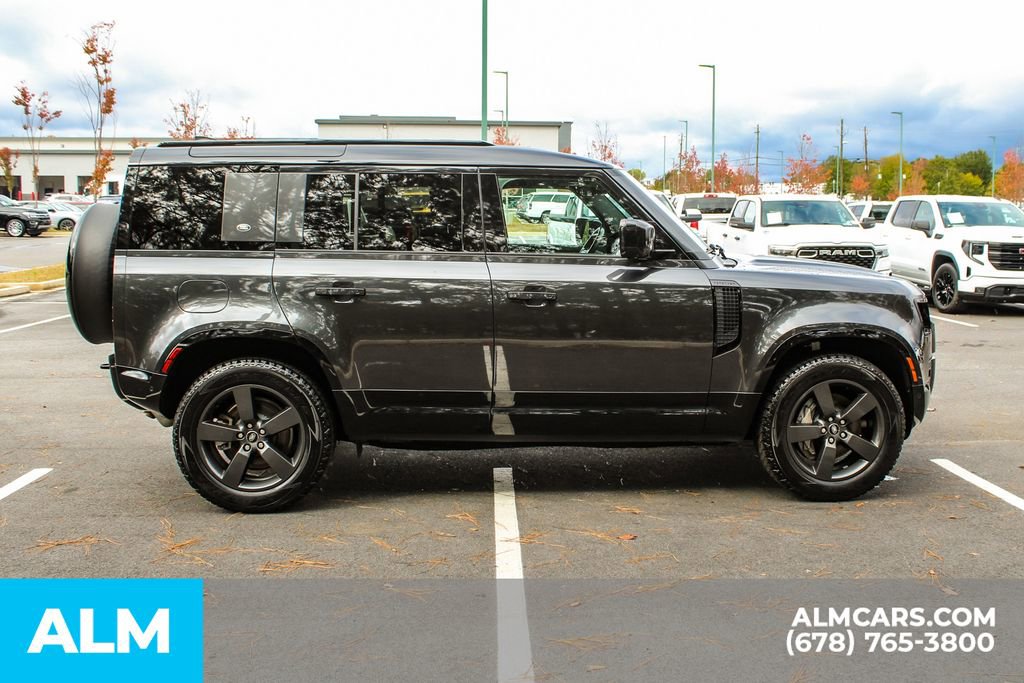 2024 Land Rover Defender 110 X-Dynamic SE