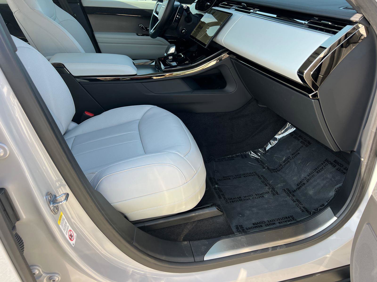 2024 Land Rover Range Rover Sport SE