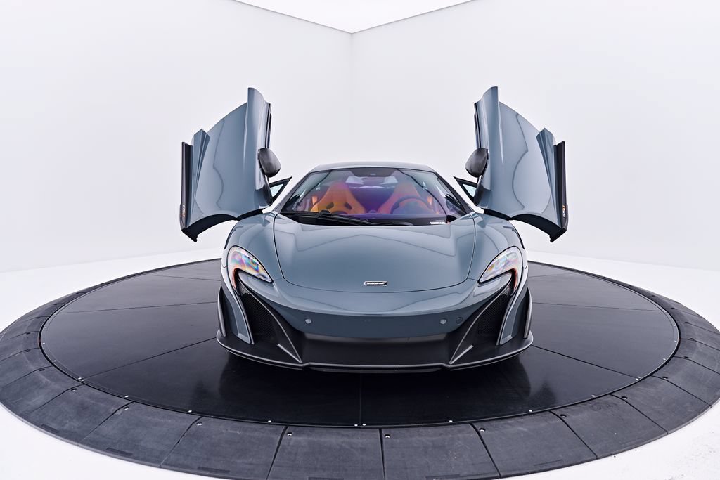 Used 2016 McLaren 675LT Coupe photo 27
