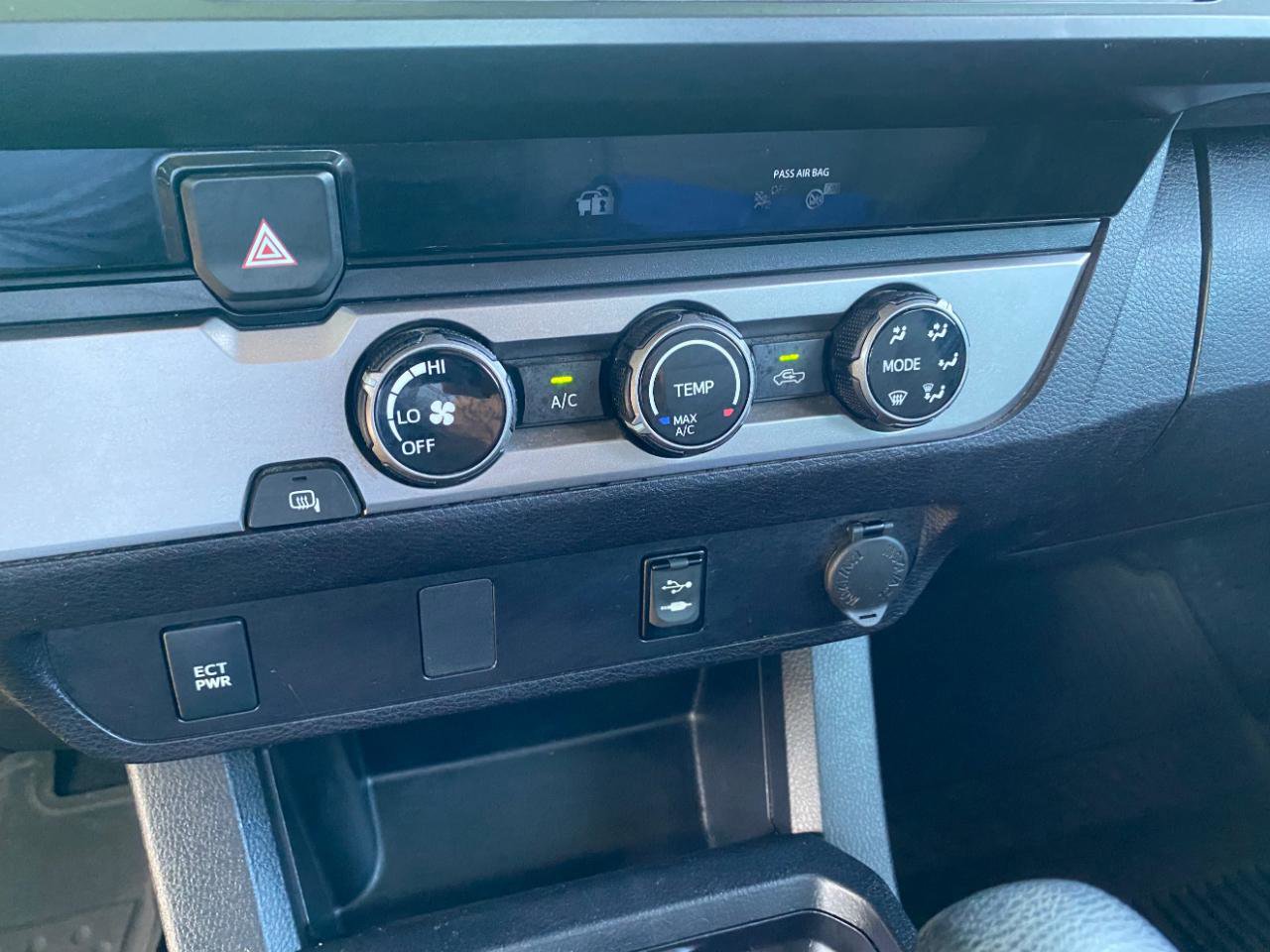 2018 Toyota Tacoma SR