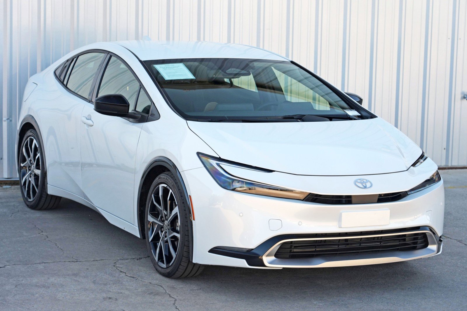 2025 Toyota Prius Plug-In Hybrid XSE