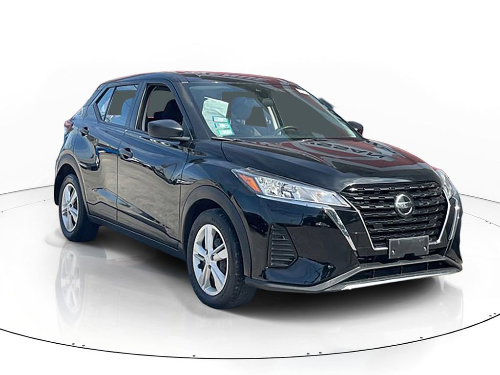 Used 2021 Nissan Kicks S