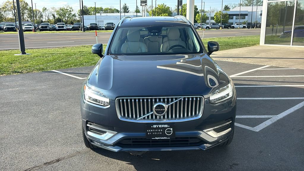 2023 Volvo Xc90 B5 Plus