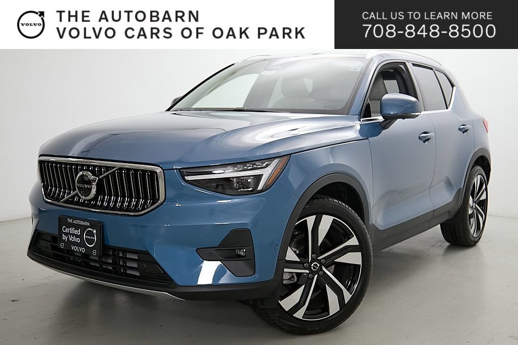 Certified 2025 Volvo XC40 B5 Ultra