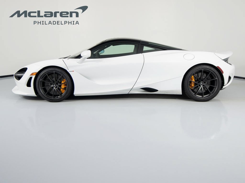 Used 2025 McLaren 750S photo 8
