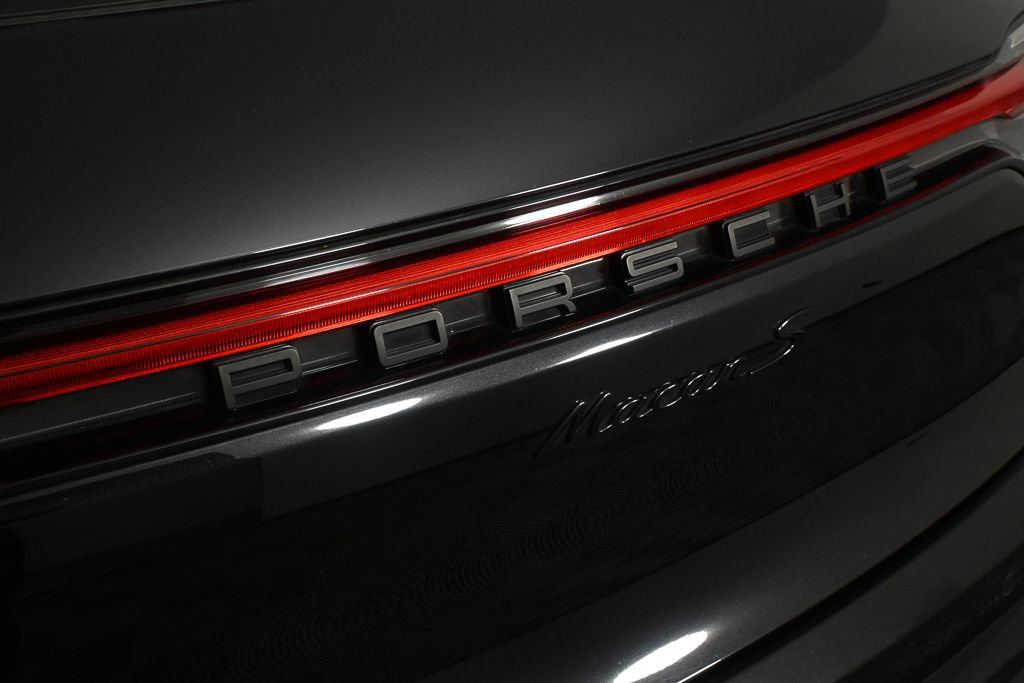 2024 Porsche Macan S