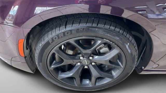 2021 Chrysler 300 Touring