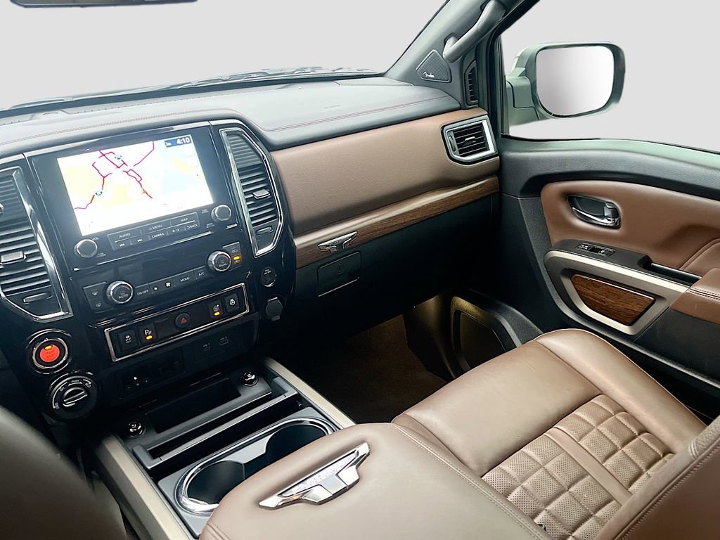 2024 Nissan Titan Platinum Reserve