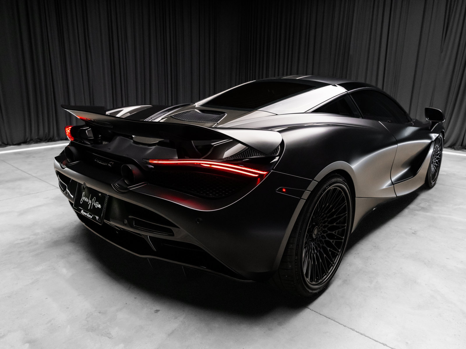 Used 2018 McLaren 720S photo 42