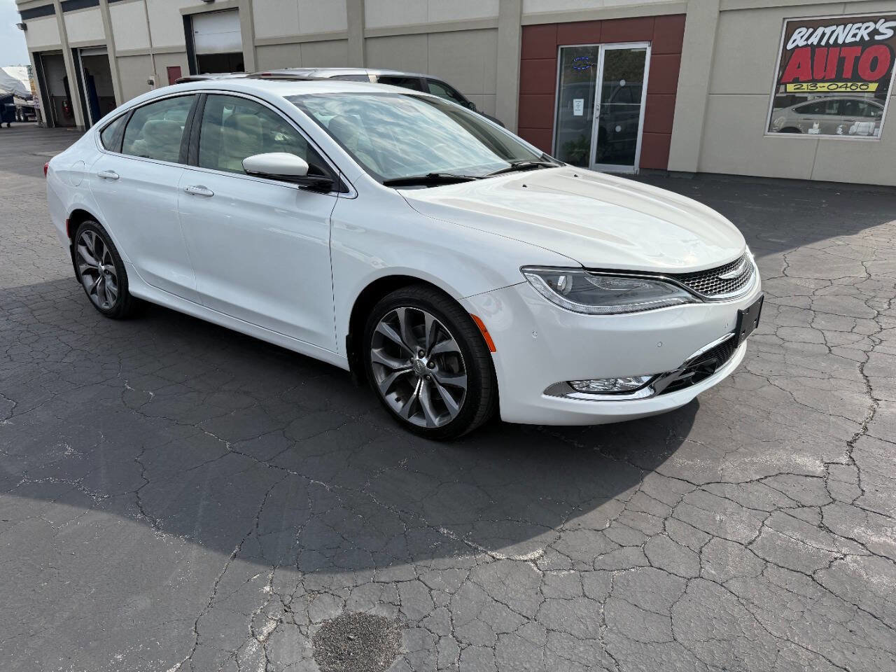 2015 Chrysler 200 C