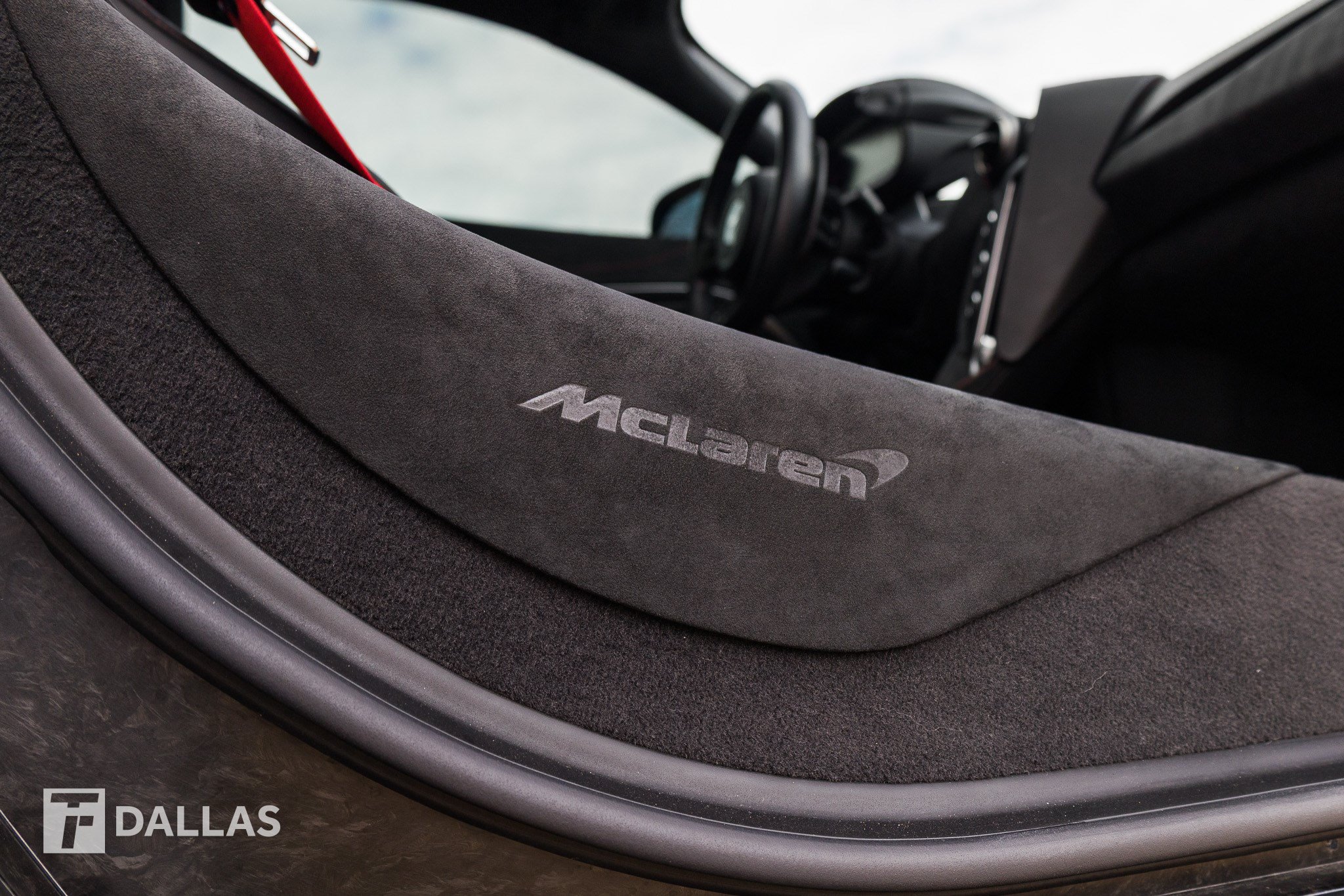 Used 2025 McLaren 750S Spider photo 36