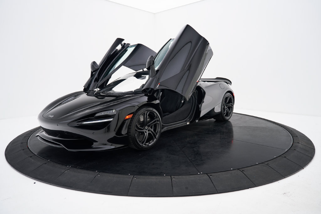 Used 2025 McLaren 750S photo 21