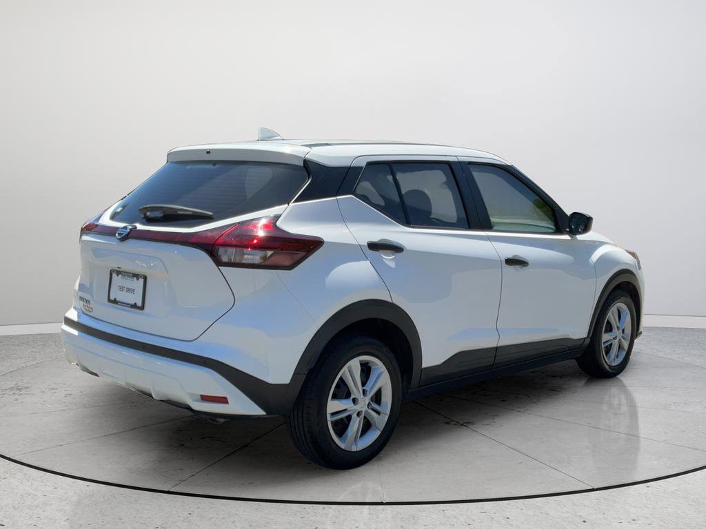 2021 Nissan Kicks S