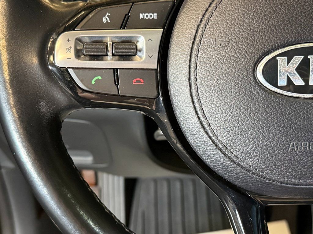 2018 Kia Cadenza Premium