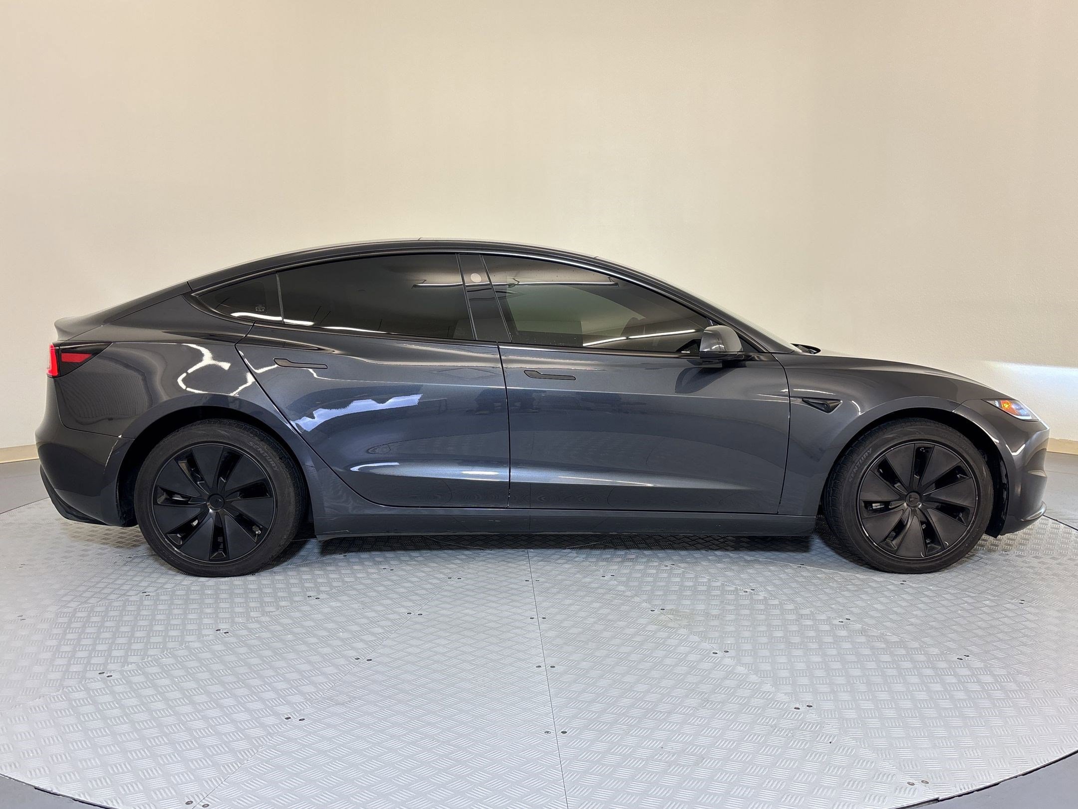 2024 Tesla Model 3 Long Range