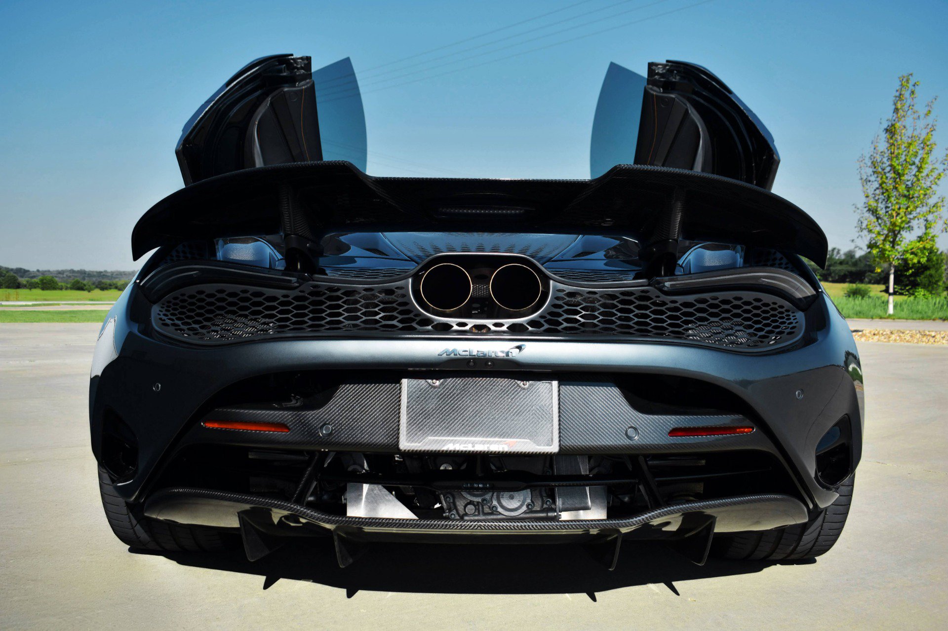 Used 2024 McLaren 750S Spider photo 6