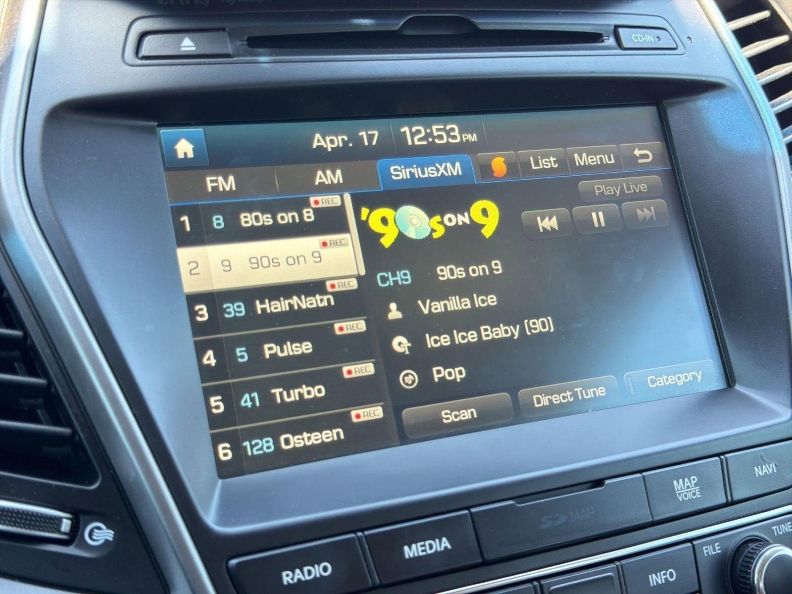 2017 Hyundai Santa Fe SE