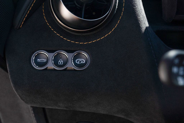 Used 2022 McLaren 720S Spider photo 51