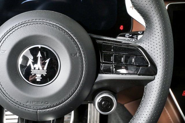 2026 Maserati Grecale Modena