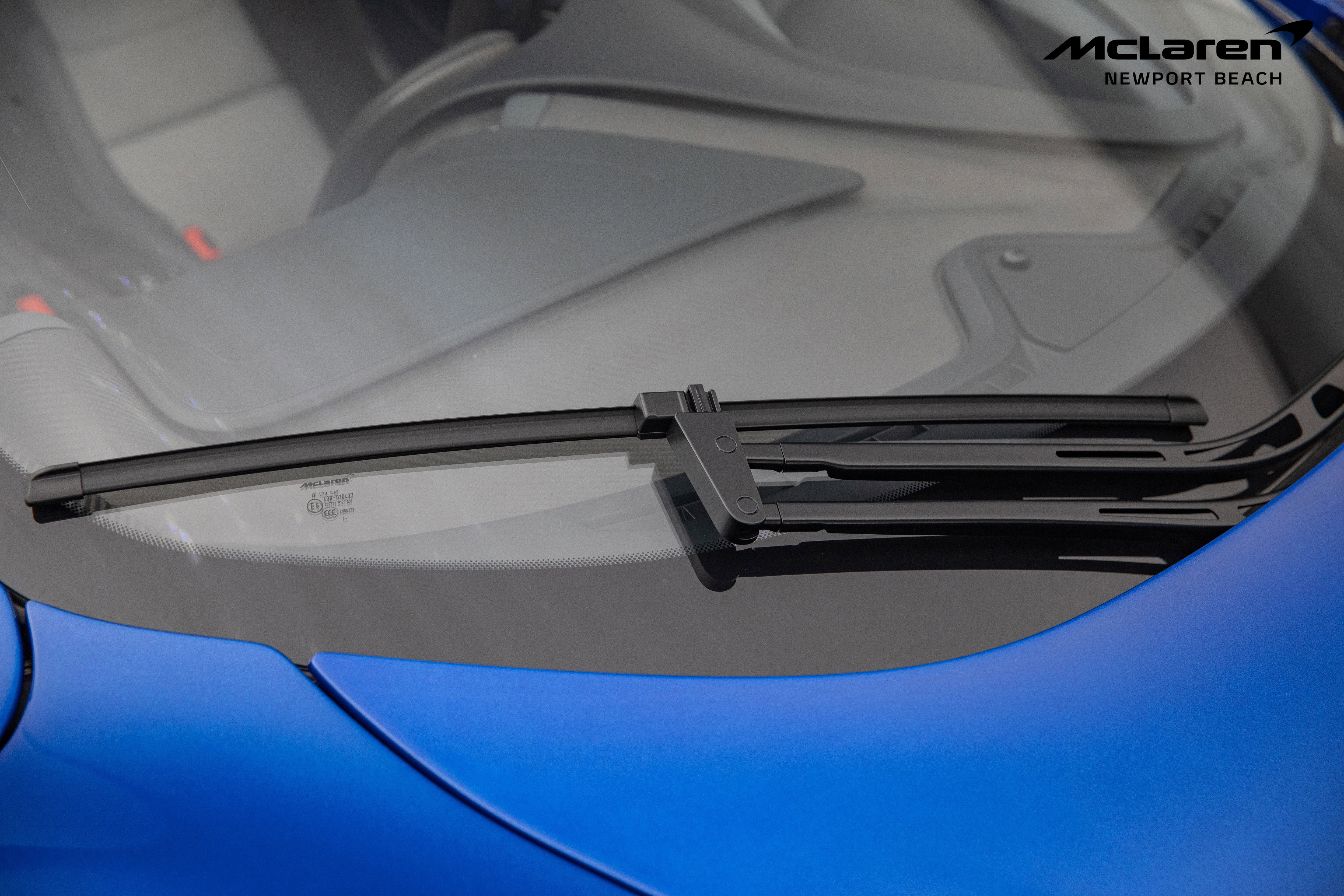 Used 2014 McLaren P1 photo 5