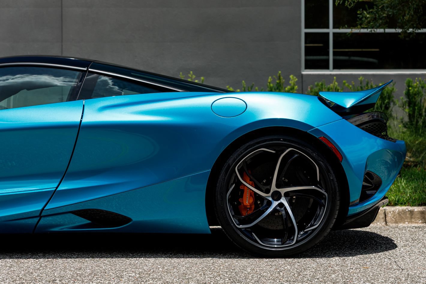 Used 2025 McLaren 750S photo 31