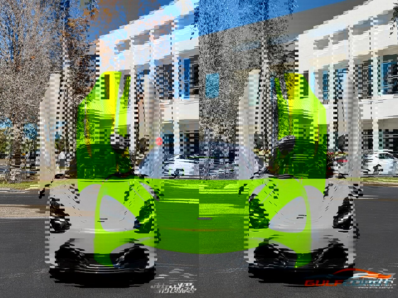 Used 2021 McLaren 720S Performance photo 8