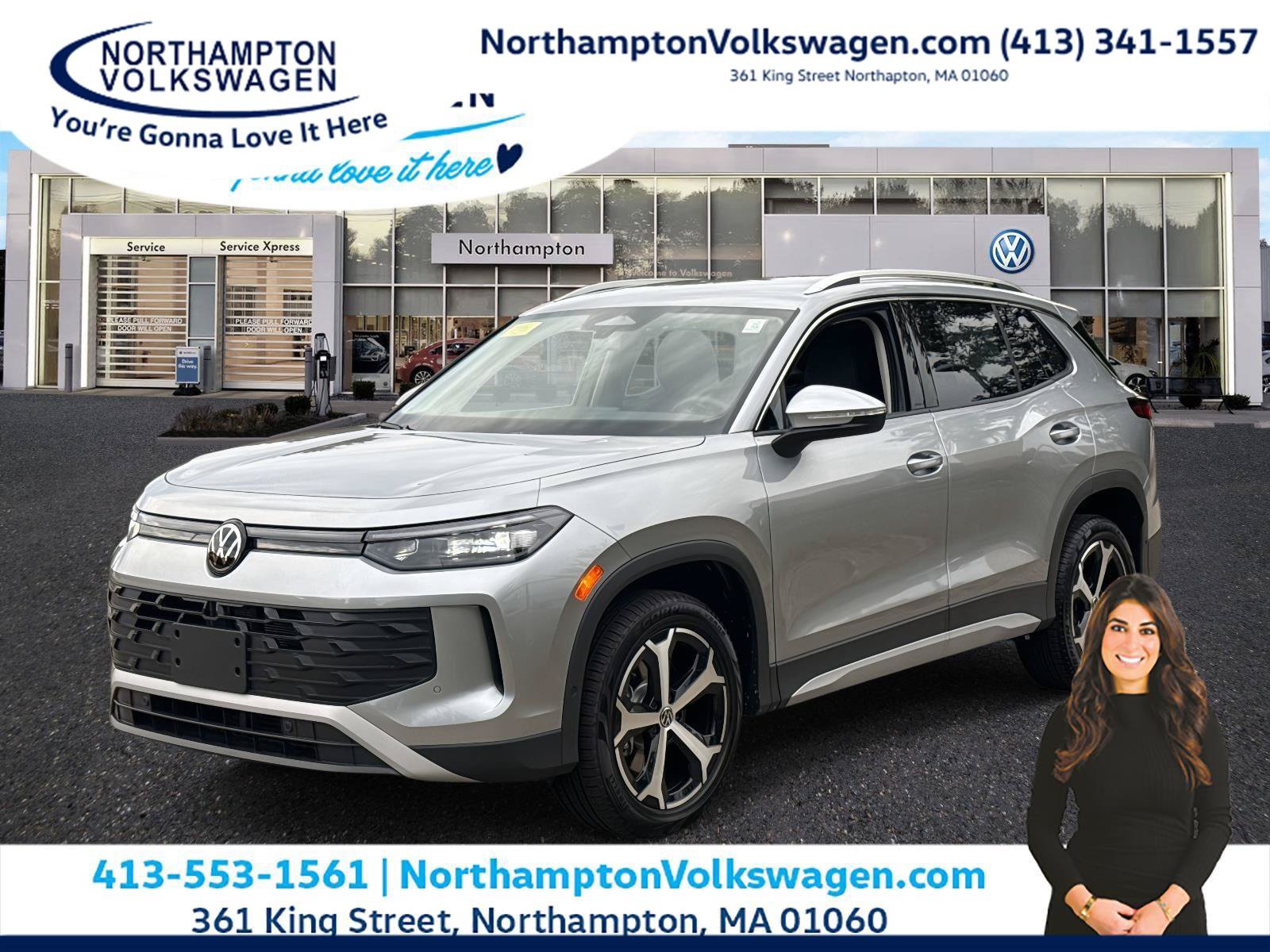 Used 2025 Volkswagen Tiguan SE