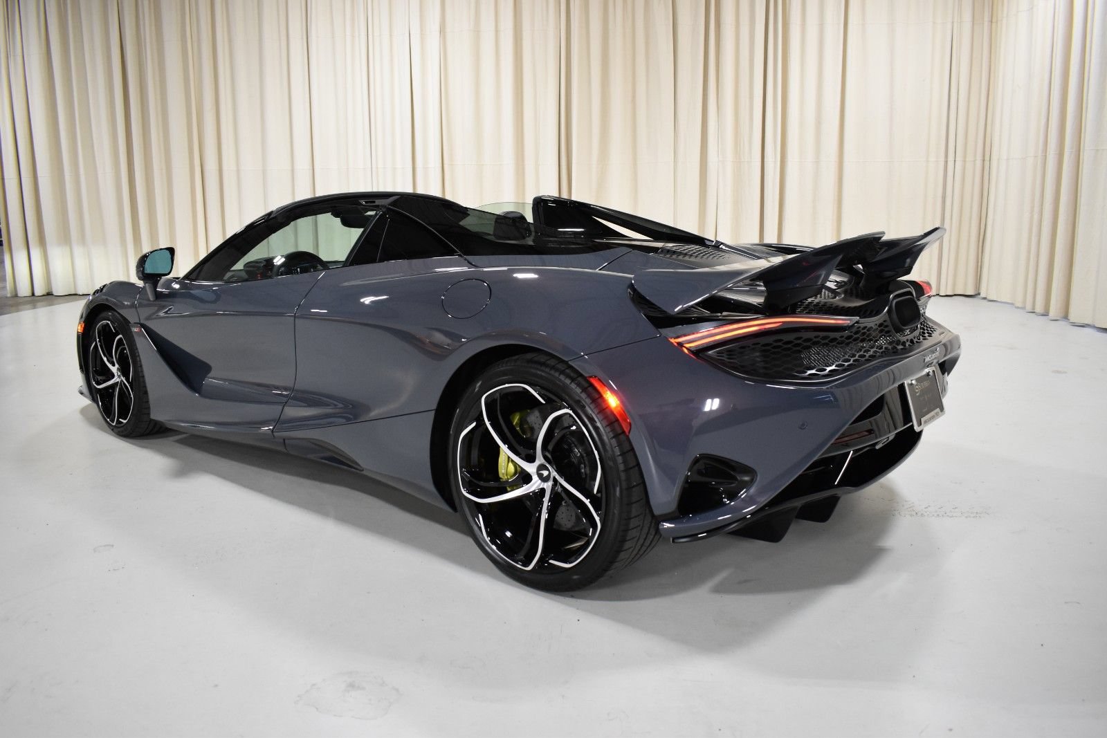 New 2027 McLaren 750S Spider photo 11