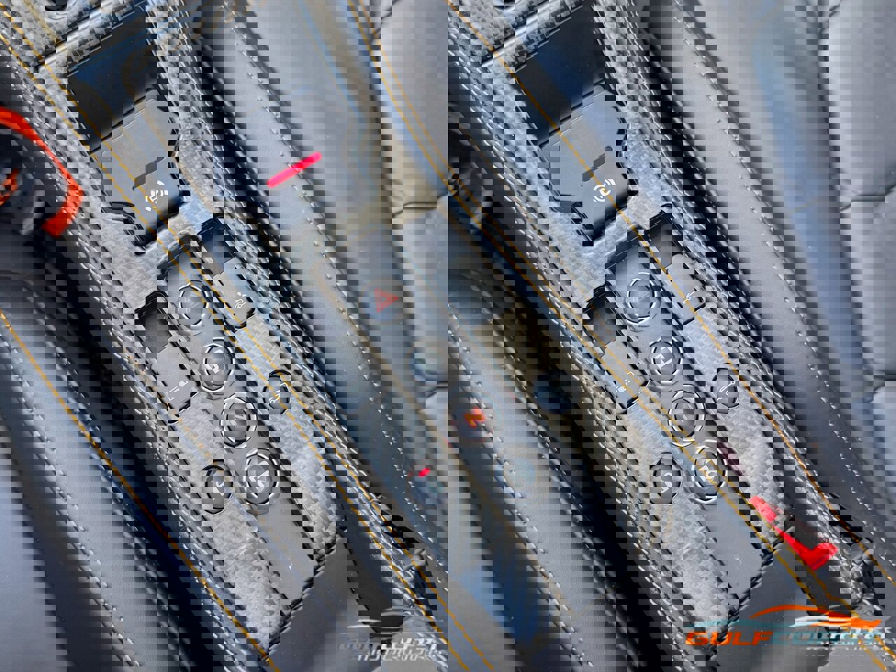 Used 2016 McLaren 675LT photo 22