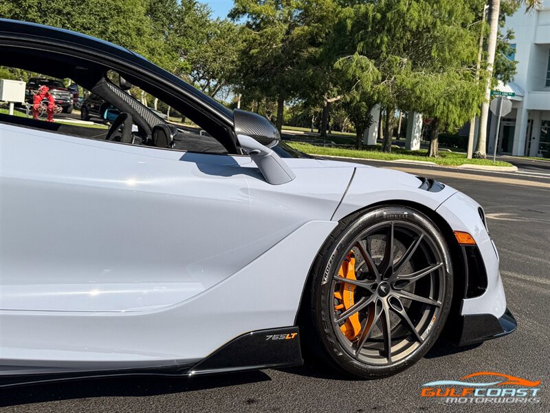 Used 2021 McLaren 765LT photo 64