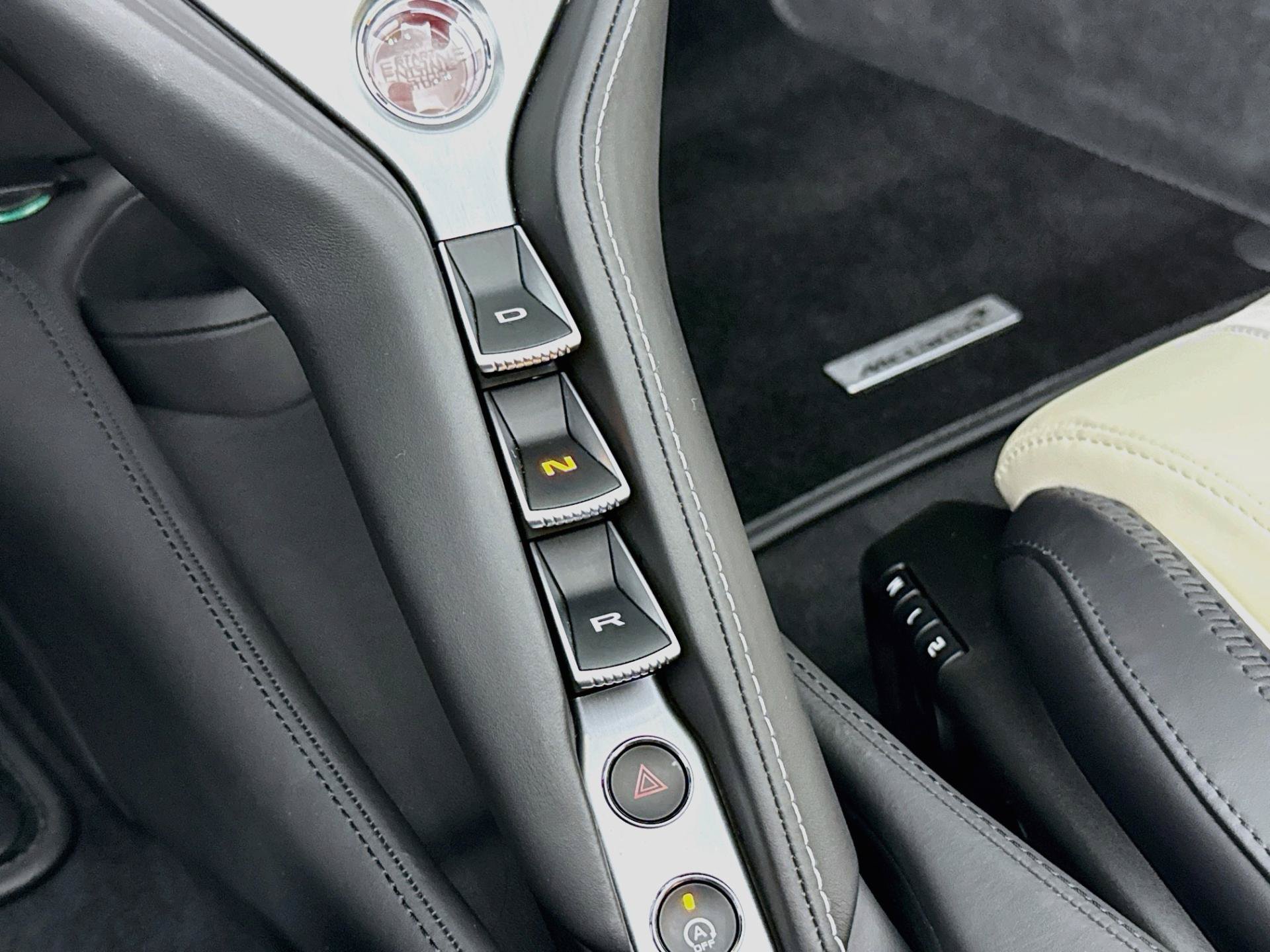 Used 2024 McLaren 750S Spider photo 18