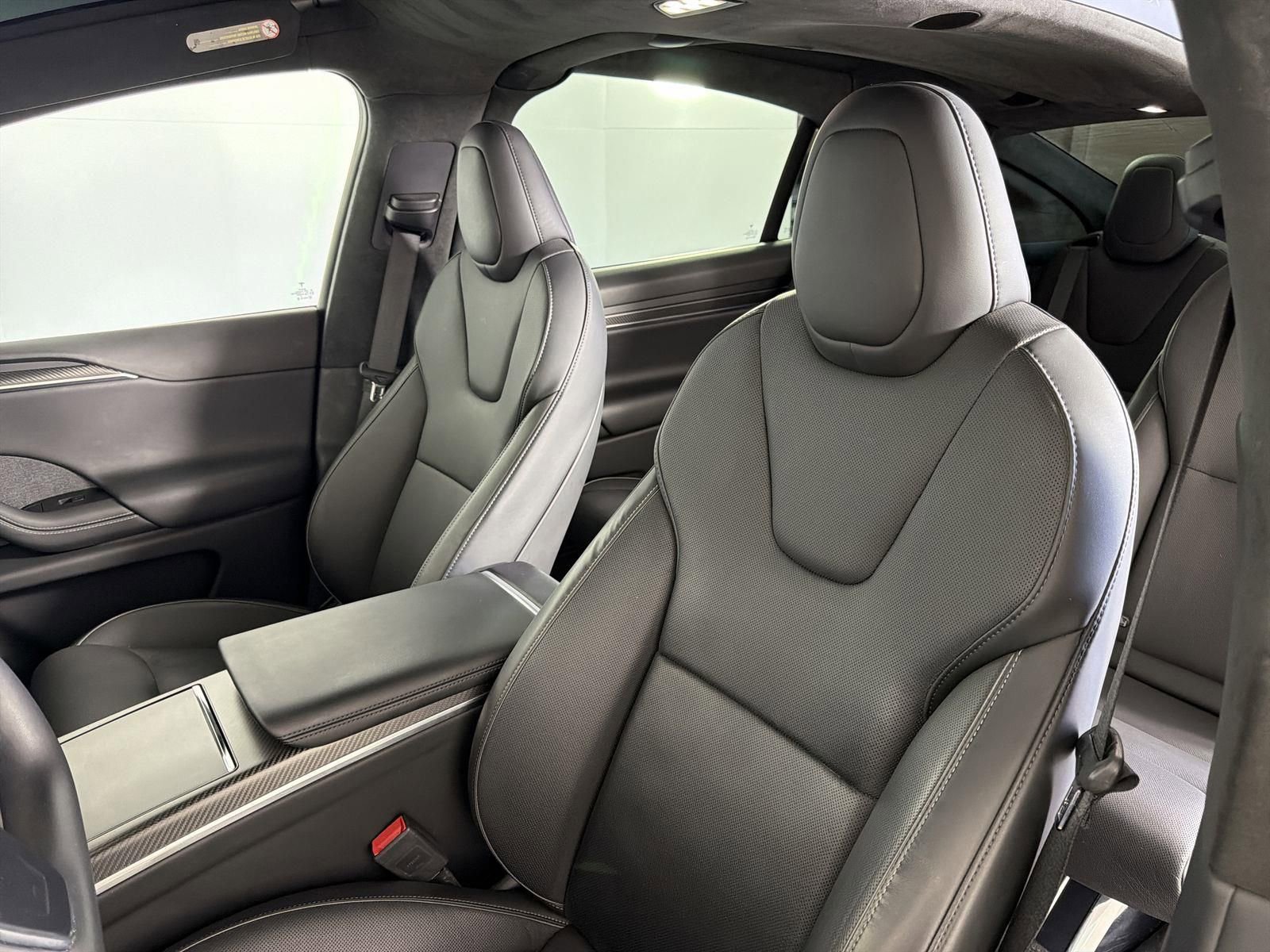 2022 Tesla Model X Plaid