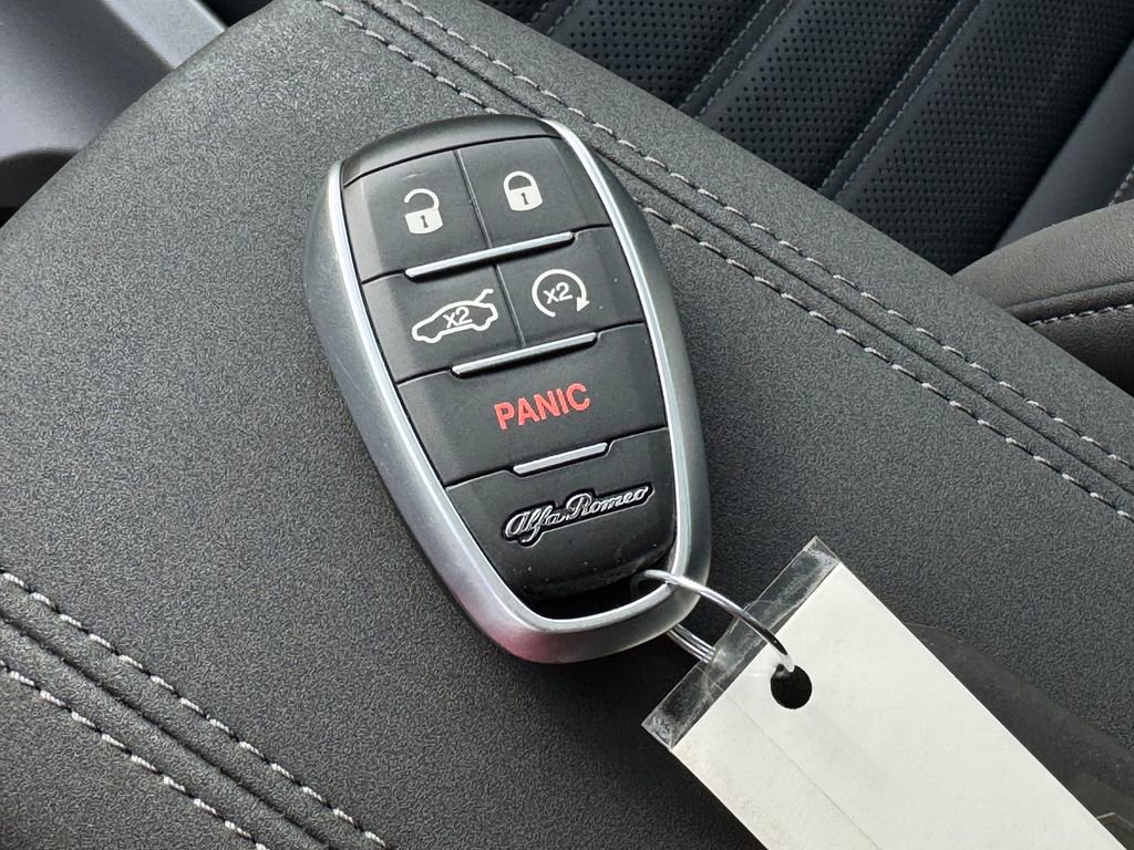 2024 Alfa Romeo Tonale Ti