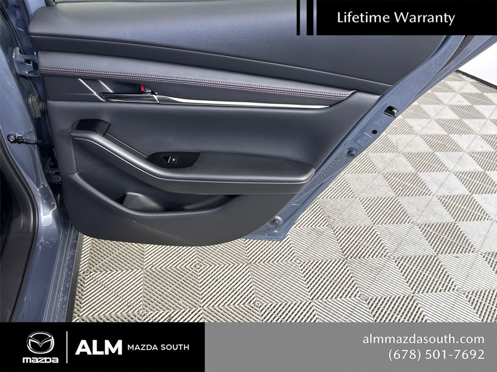 2026 MAZDA Mazda3 Carbon