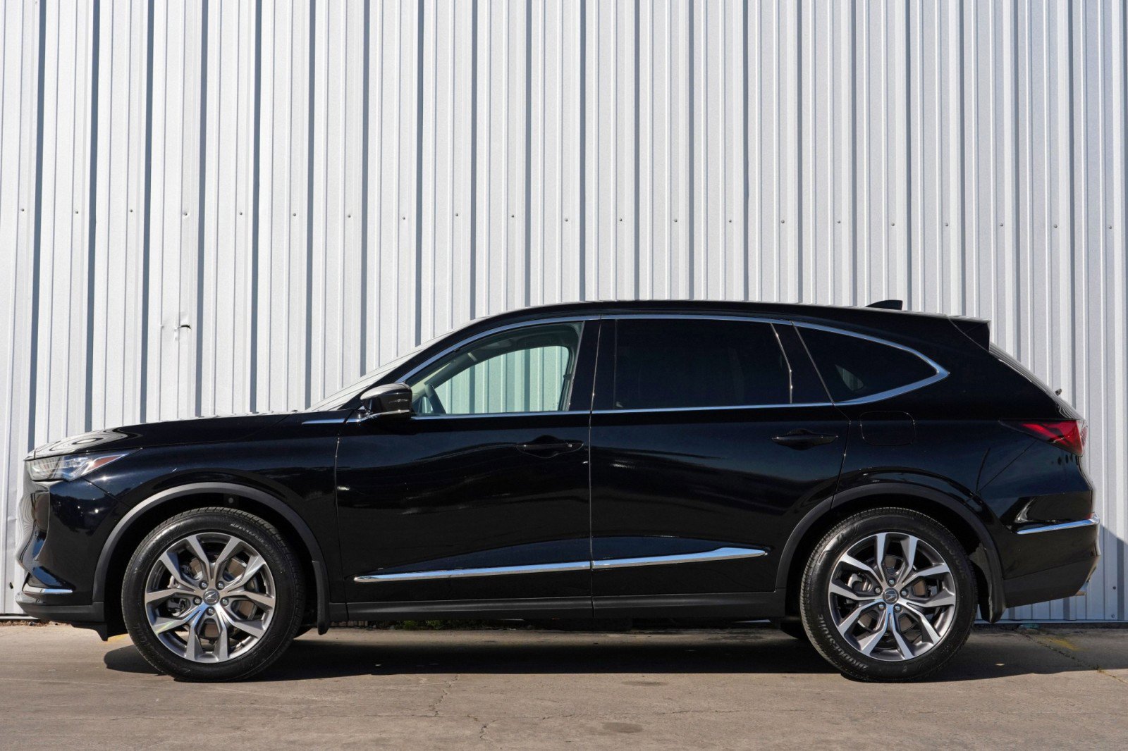 2023 Acura MDX FWD w/ Technology Package