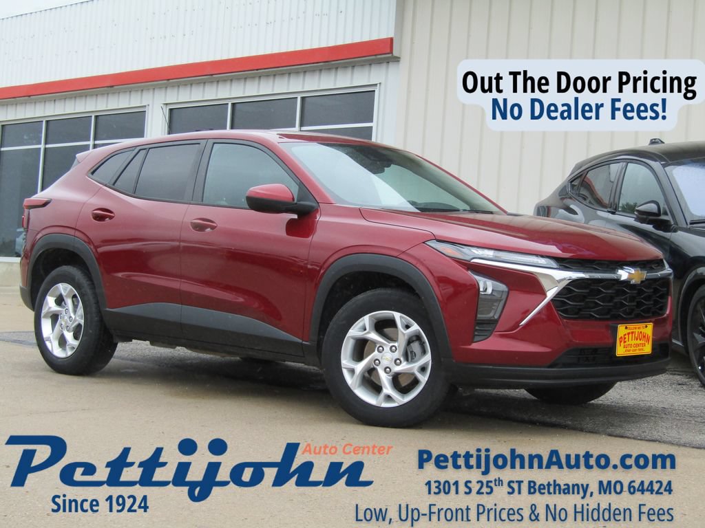 Used 2024 Chevrolet Trax LS w/ LS Convenience Package