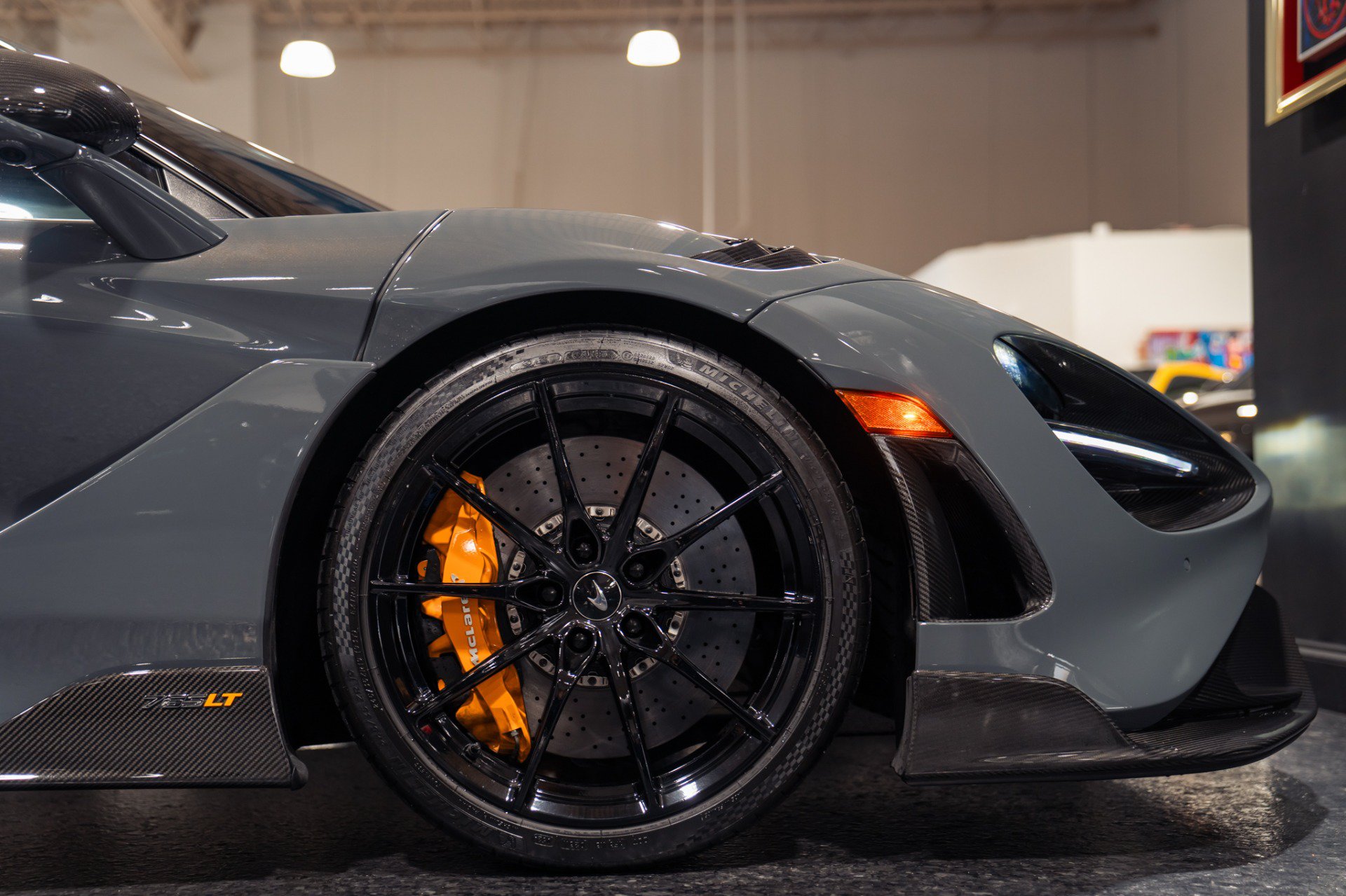 Used 2021 McLaren 765LT photo 18