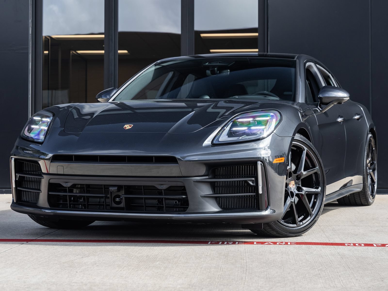 New 2026 Porsche Panamera 4