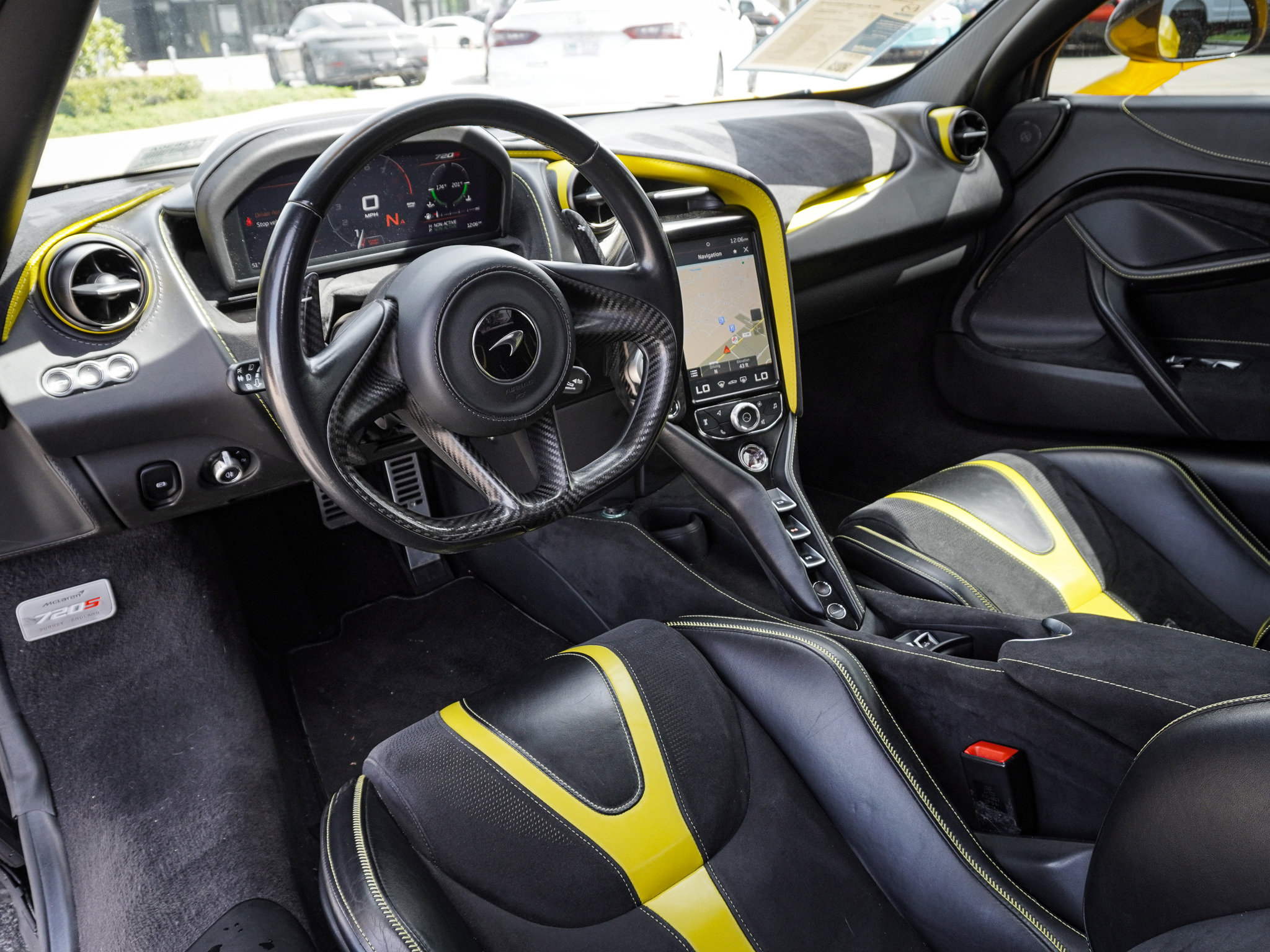 Used 2021 McLaren 720S Luxury photo 22