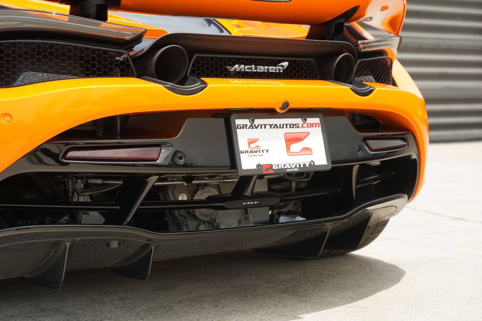Used 2022 McLaren 720S Performance photo 9