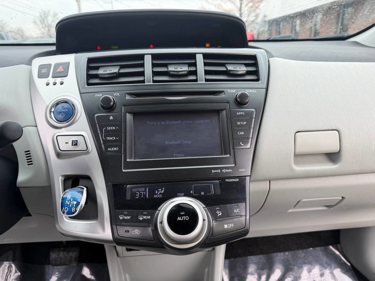 2013 Toyota Prius V Five