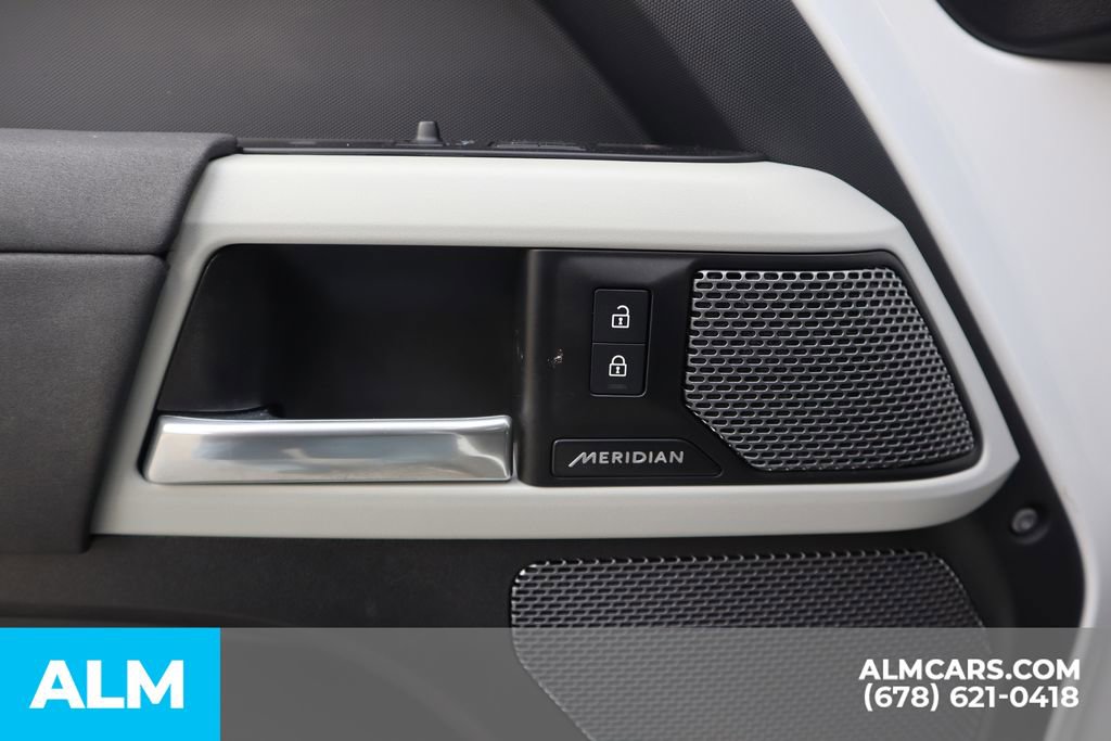 2023 Land Rover Defender 110 S