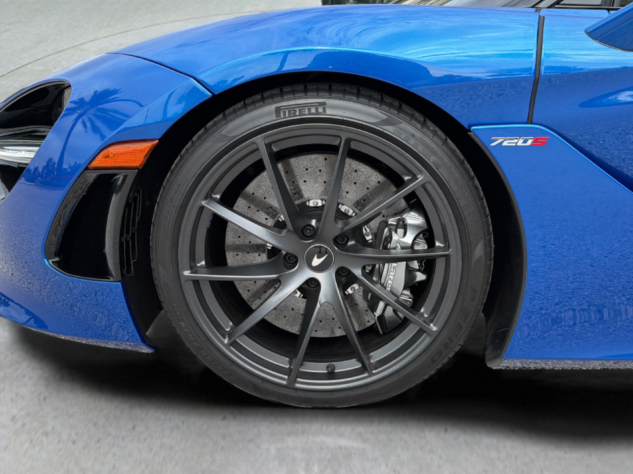Used 2022 McLaren 720S Spider photo 29