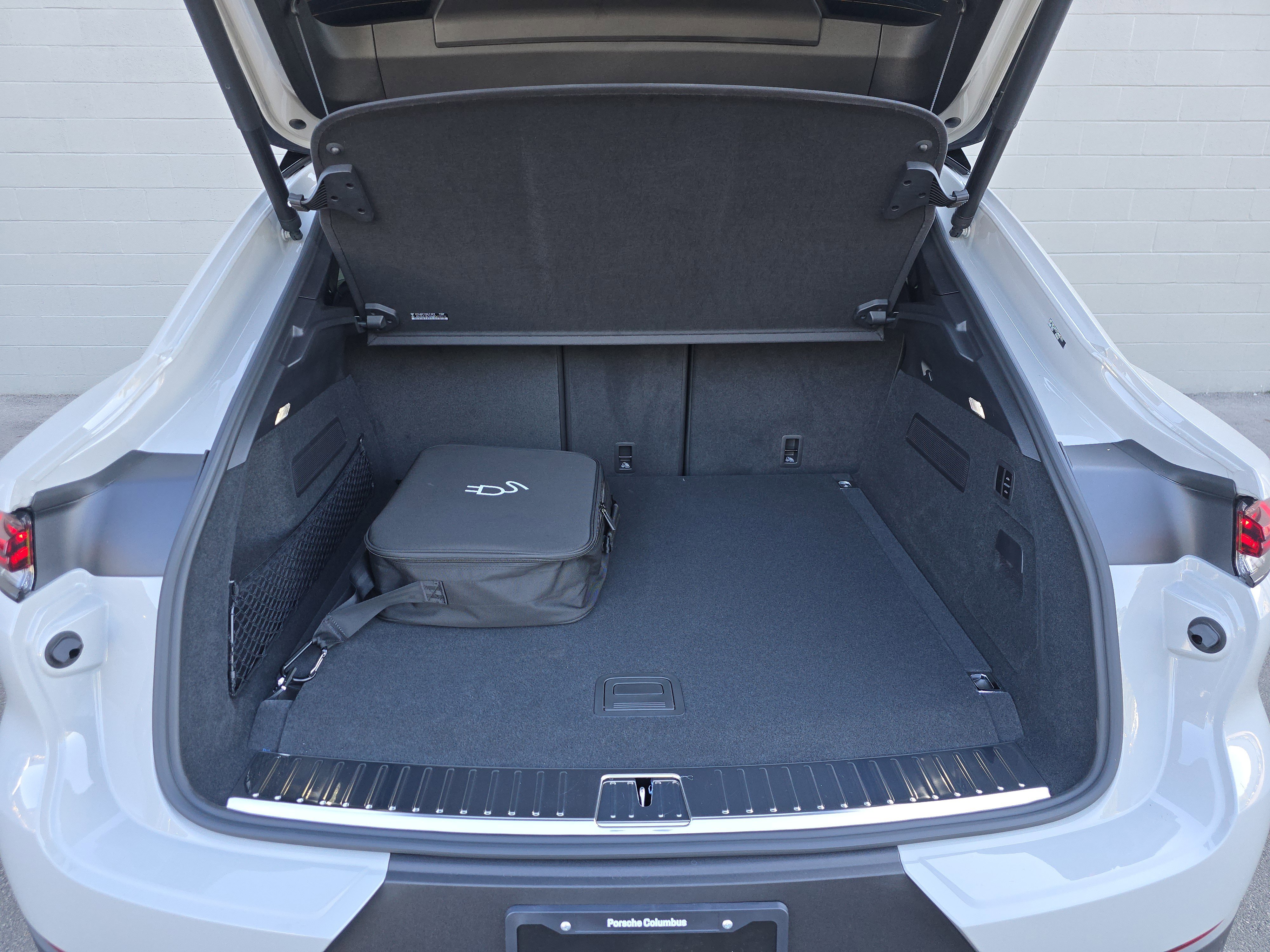 2026 Porsche Cayenne E-Hybrid