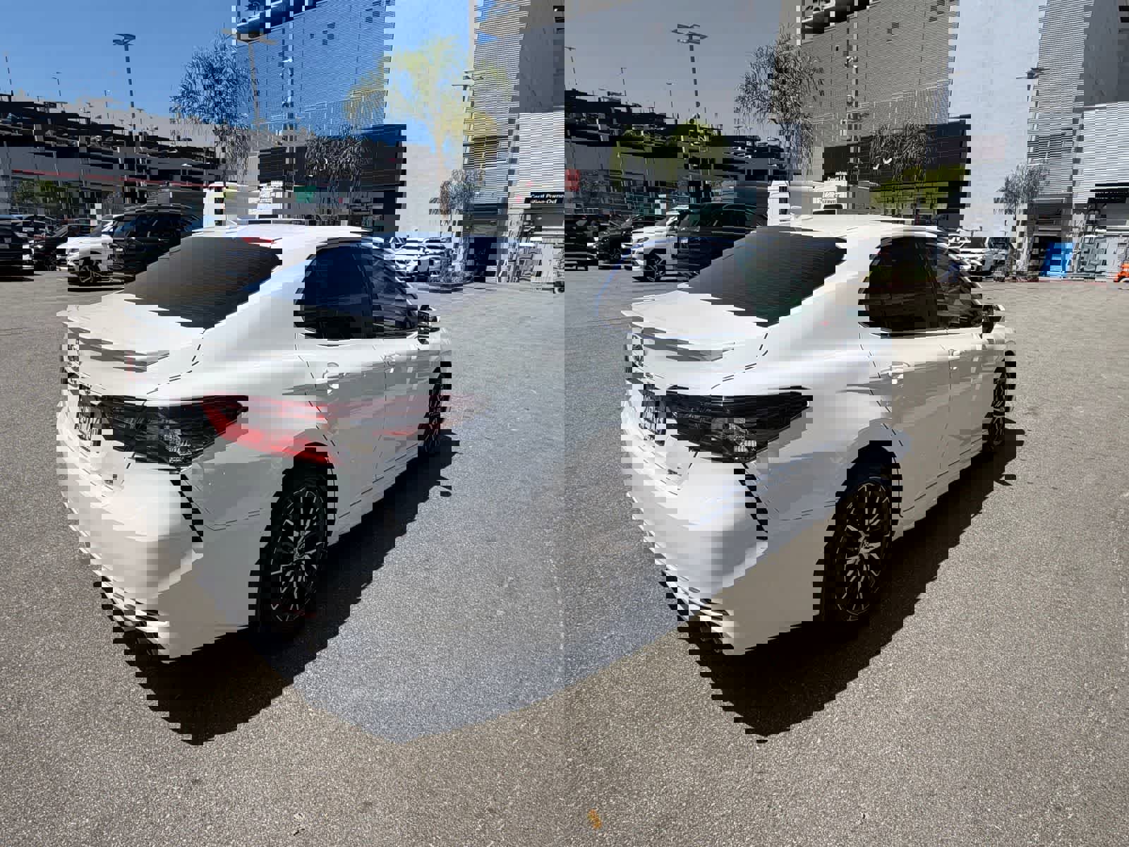 2023 Toyota Camry SE