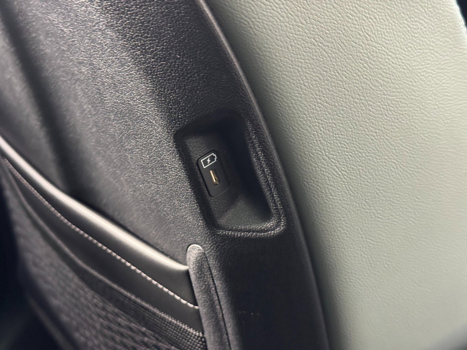 2025 Kia Sorento SX Prestige